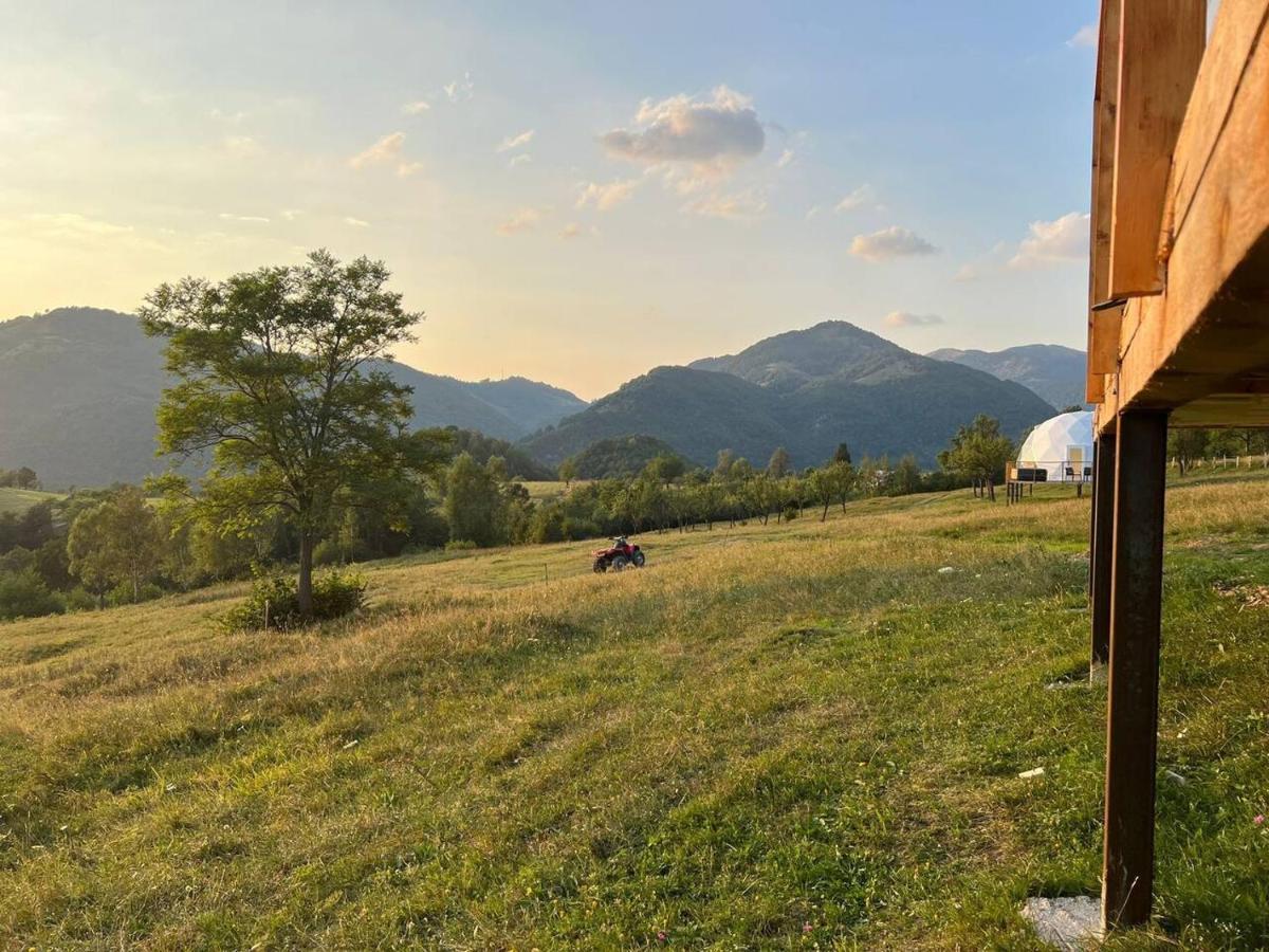 Starry Dome - Manta'S Retreat Glamping Cornereva Hotel Ngoại thất bức ảnh
