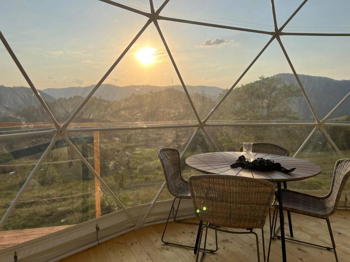 Starry Dome - Manta'S Retreat Glamping Cornereva Hotel Ngoại thất bức ảnh