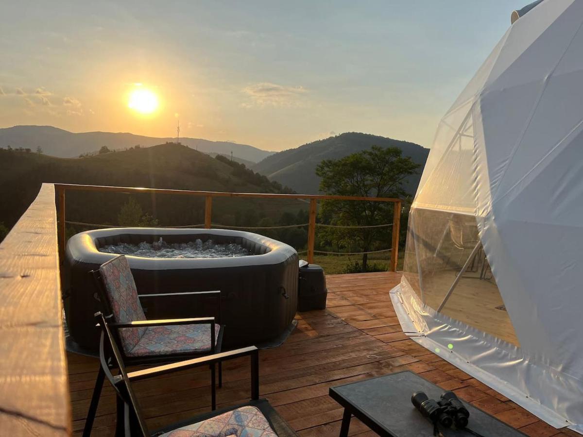 Starry Dome - Manta'S Retreat Glamping Cornereva Hotel Ngoại thất bức ảnh