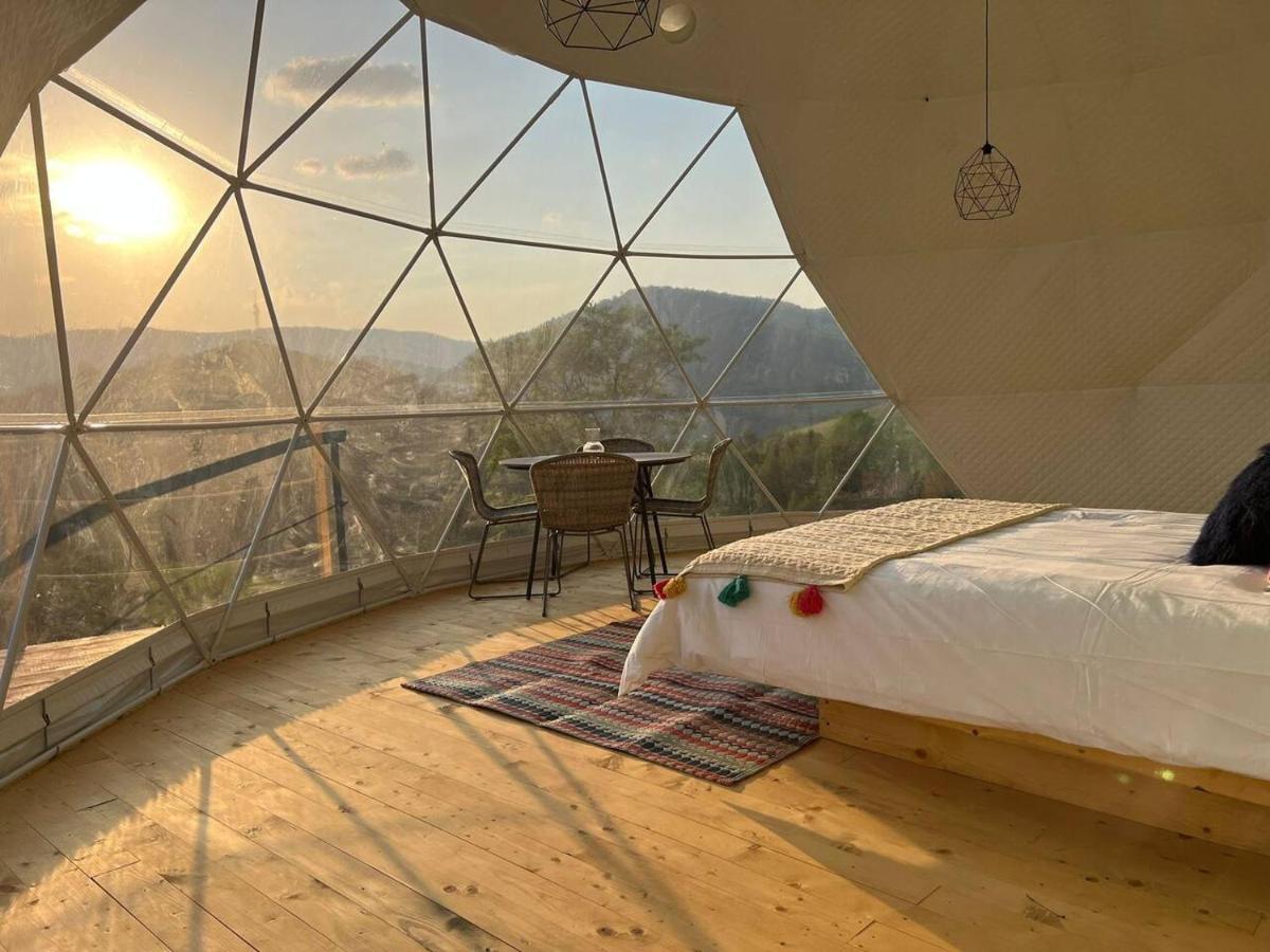 Starry Dome - Manta'S Retreat Glamping Cornereva Hotel Ngoại thất bức ảnh