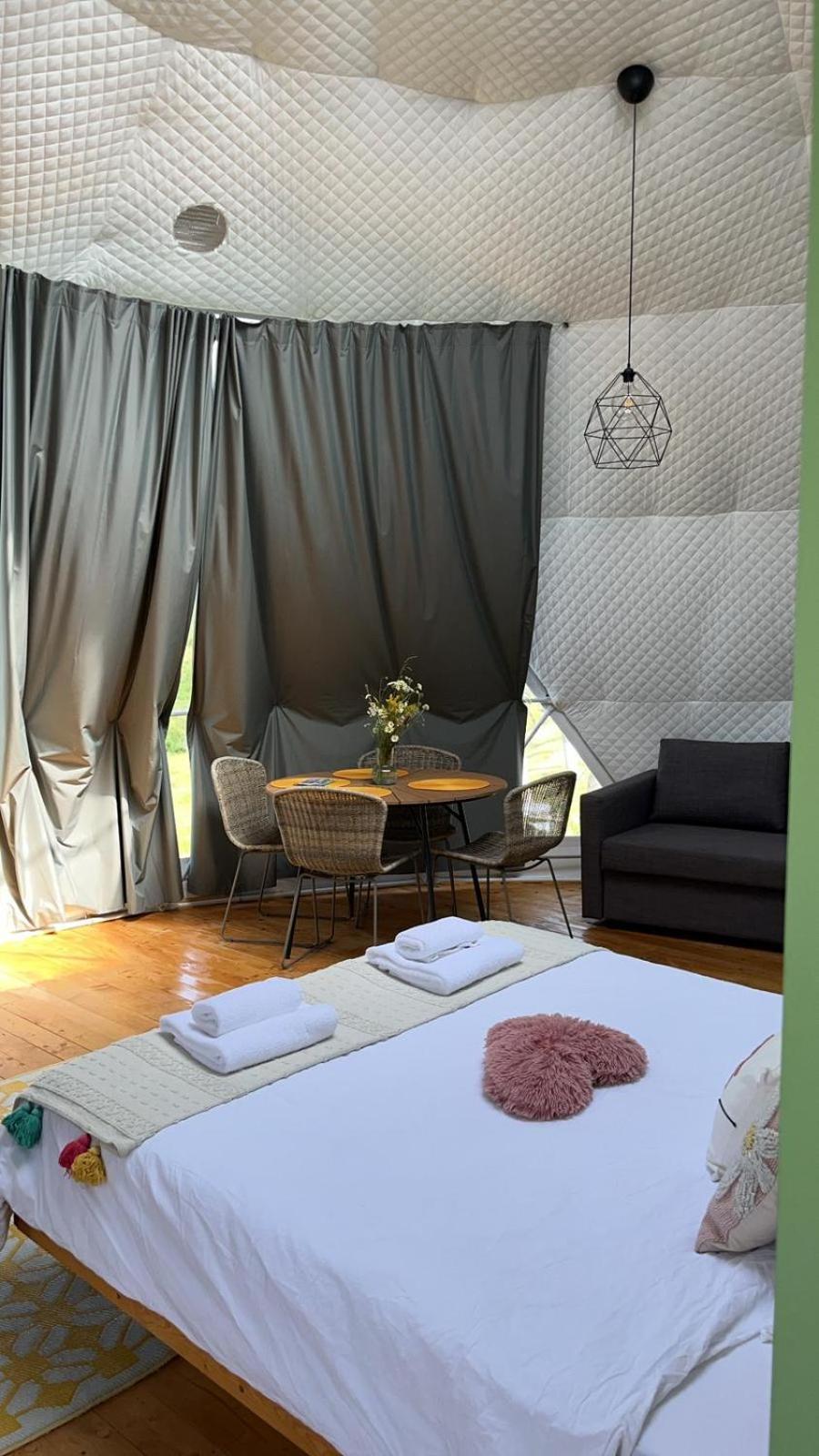 Starry Dome - Manta'S Retreat Glamping Cornereva Hotel Ngoại thất bức ảnh