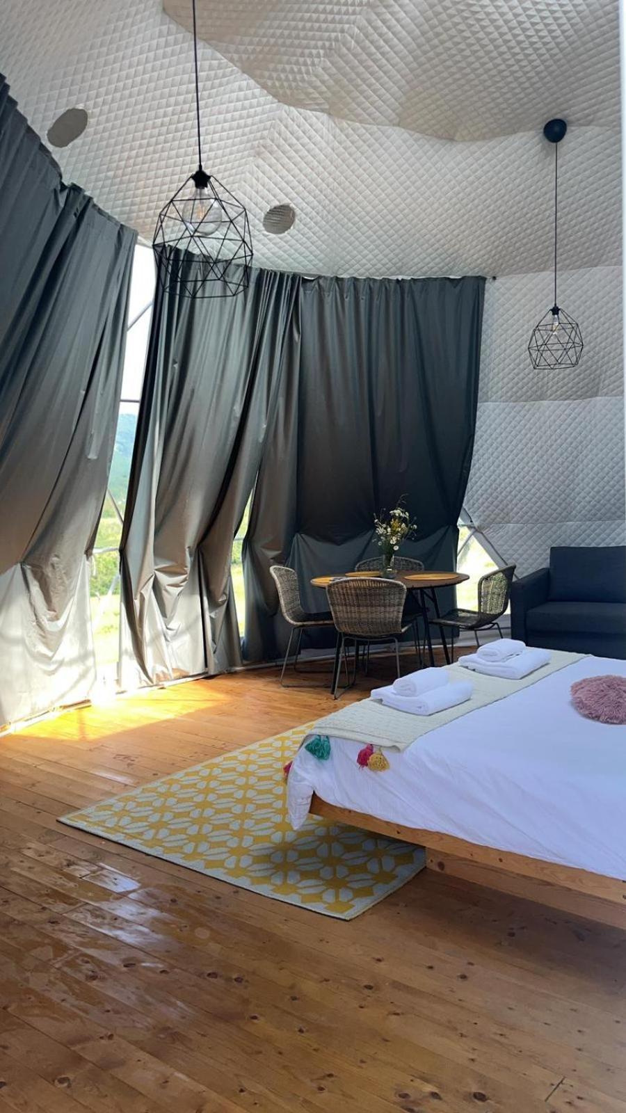 Starry Dome - Manta'S Retreat Glamping Cornereva Hotel Ngoại thất bức ảnh