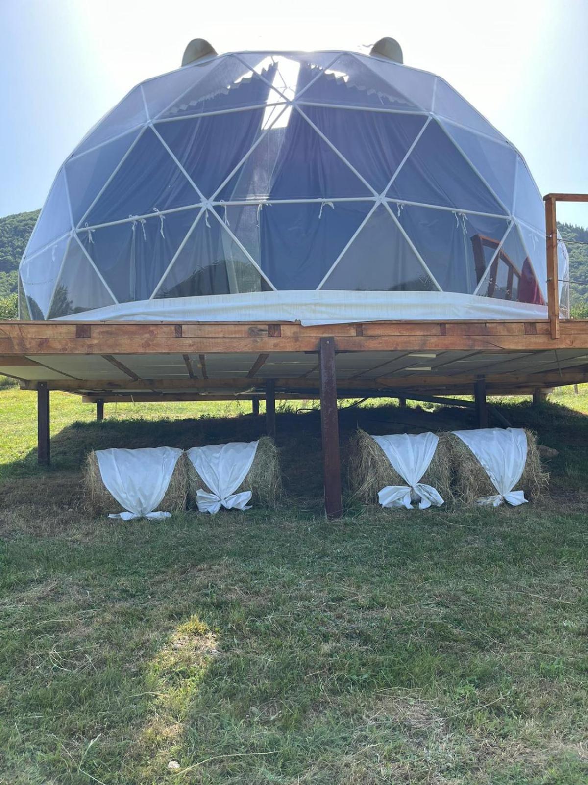 Starry Dome - Manta'S Retreat Glamping Cornereva Hotel Ngoại thất bức ảnh